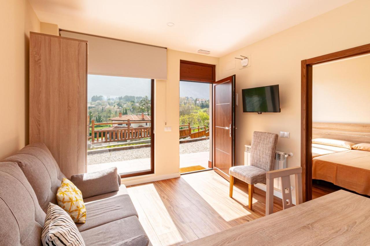 La Rexidora Appto Mamut Apartment Cuerres Exterior photo